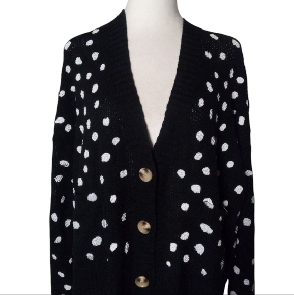 Umgee Black Loose Knit Oversized Button Up Cardigan White Dots Size Small - Picture 2 of 8